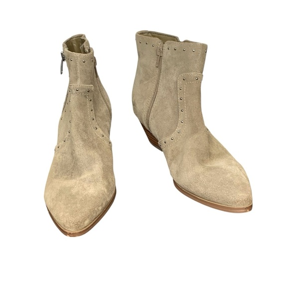 Marc Fisher Wanida army‎ green Suede Ankle Boots. Size 8 - Picture 1 of 13